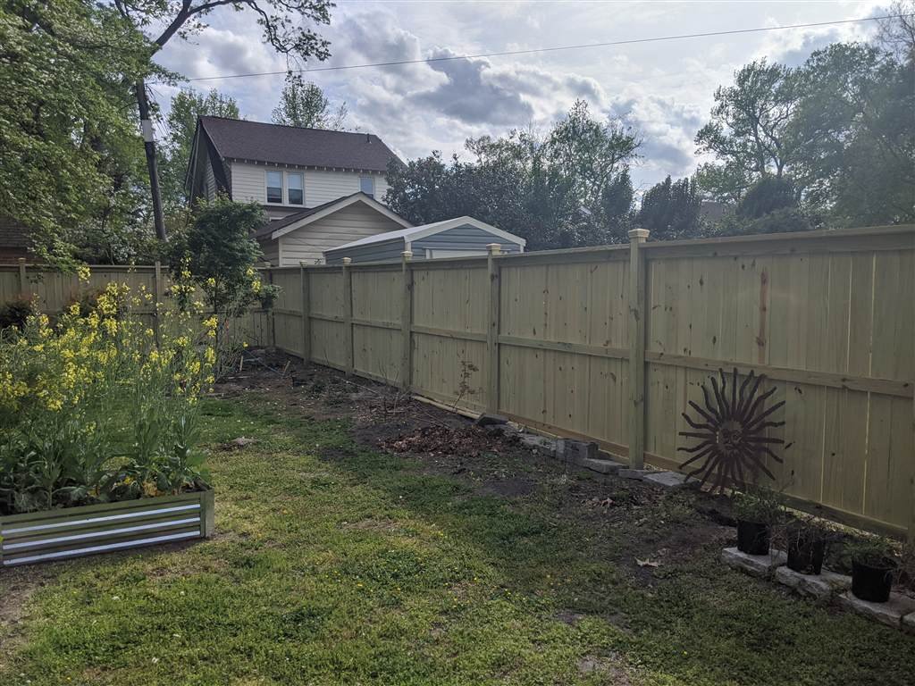 Custom fence project in Colonial Place, Norfolk, VA