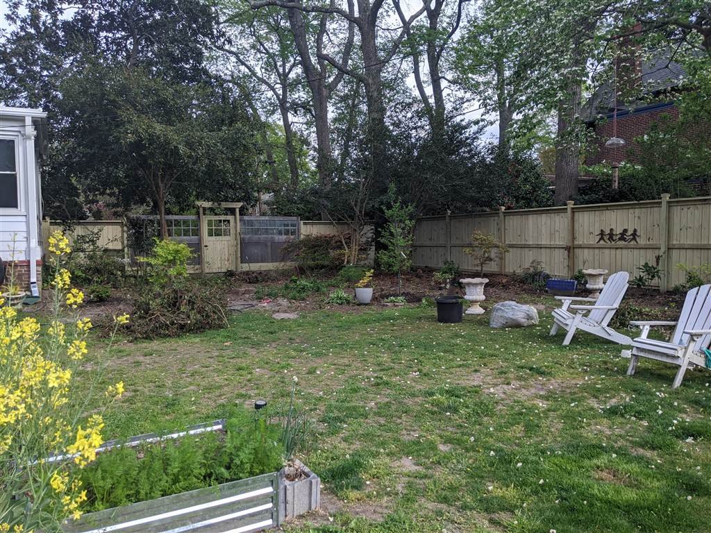Custom fence project in Colonial Place, Norfolk, VA