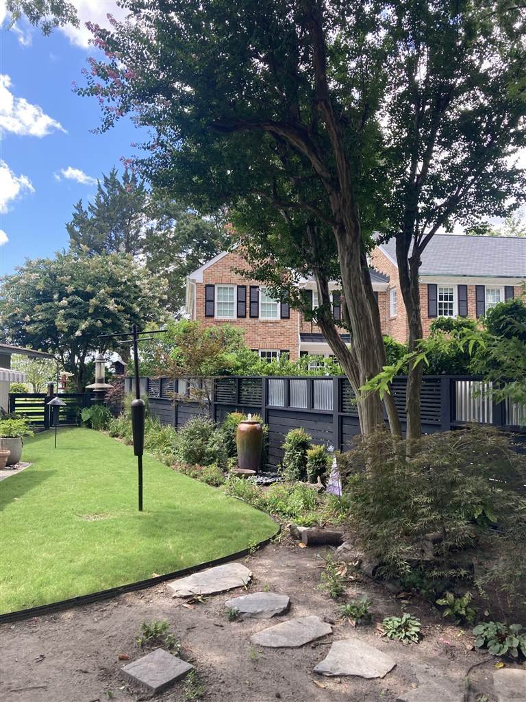 Custom fence project in Larchmont, Norfolk, VA