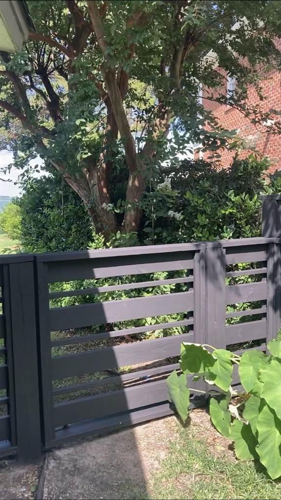 Custom fence project in Larchmont, Norfolk, VA